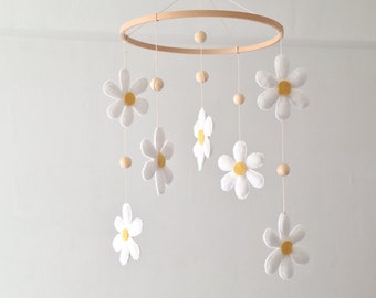 Daisy baby mobile Floral nursery mobile Neutral nursery decor Minimalist kids bedroom for Baby girl shower gift