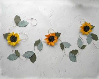 Felt sunflower garland Floral garland Felt flower vine Autumn  Fall Felt Bunting nursery garland Thanksgiving garland
