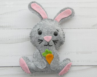 Coniglietto in feltro Ornamento pasquale con carota Coniglietto giocattolo Bosco in feltro Coniglietto primaverile Ornamenti per conigli Decorazione pasquale Regalo di Pasqua Animale di pezza