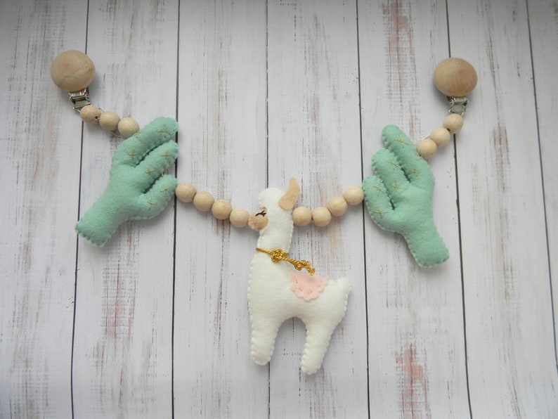 Alpaca Kinderwagen slinger Lama en cactus Wandelwagen | Etsy Nederland