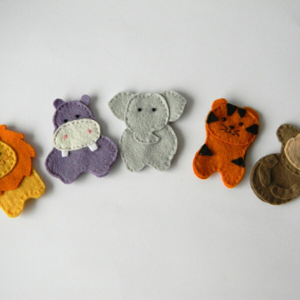 Felt finger puppets Safari  set of 5,  Animal Puppet , Zoo Safari Play Toy, christmas gift , stocking stuffer