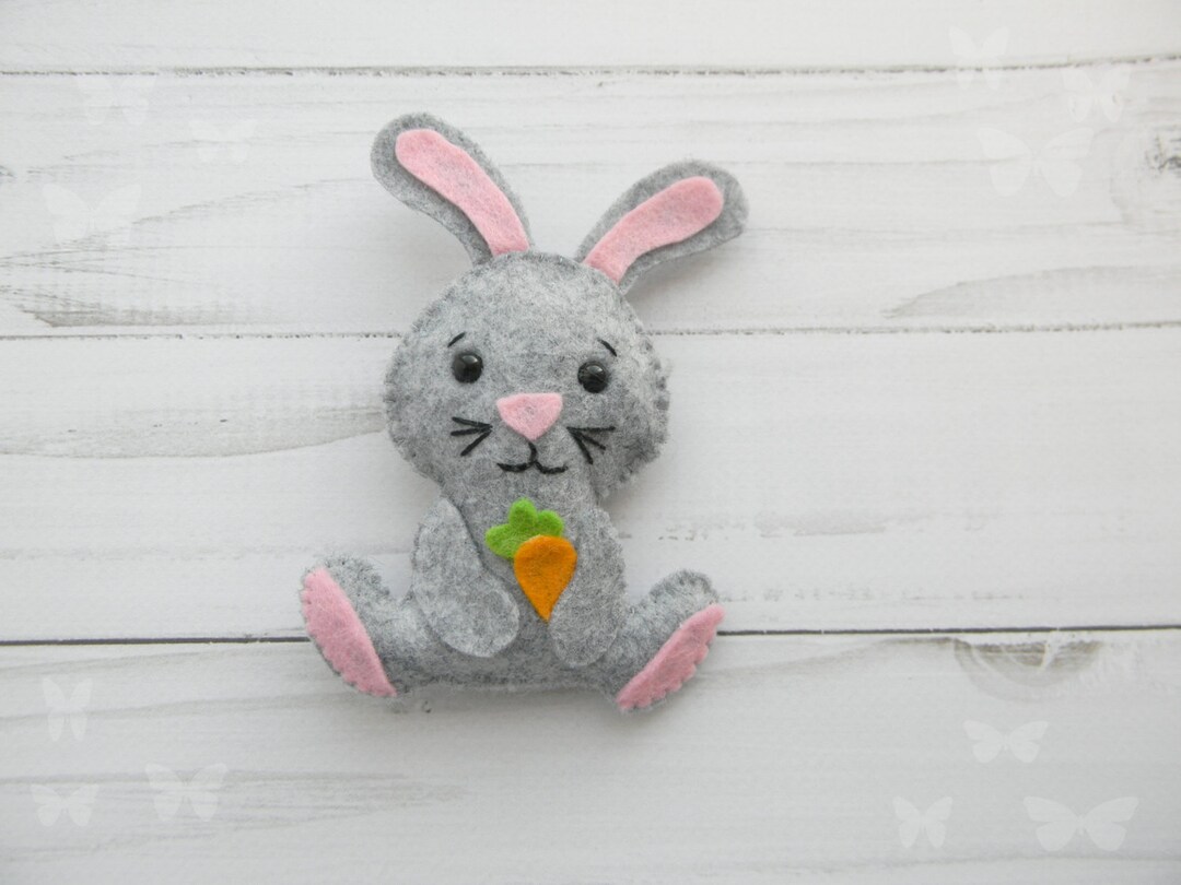 Felt Bunny Easter Ornament With Carrot Toy Bunny Felt Woodland Spring ...