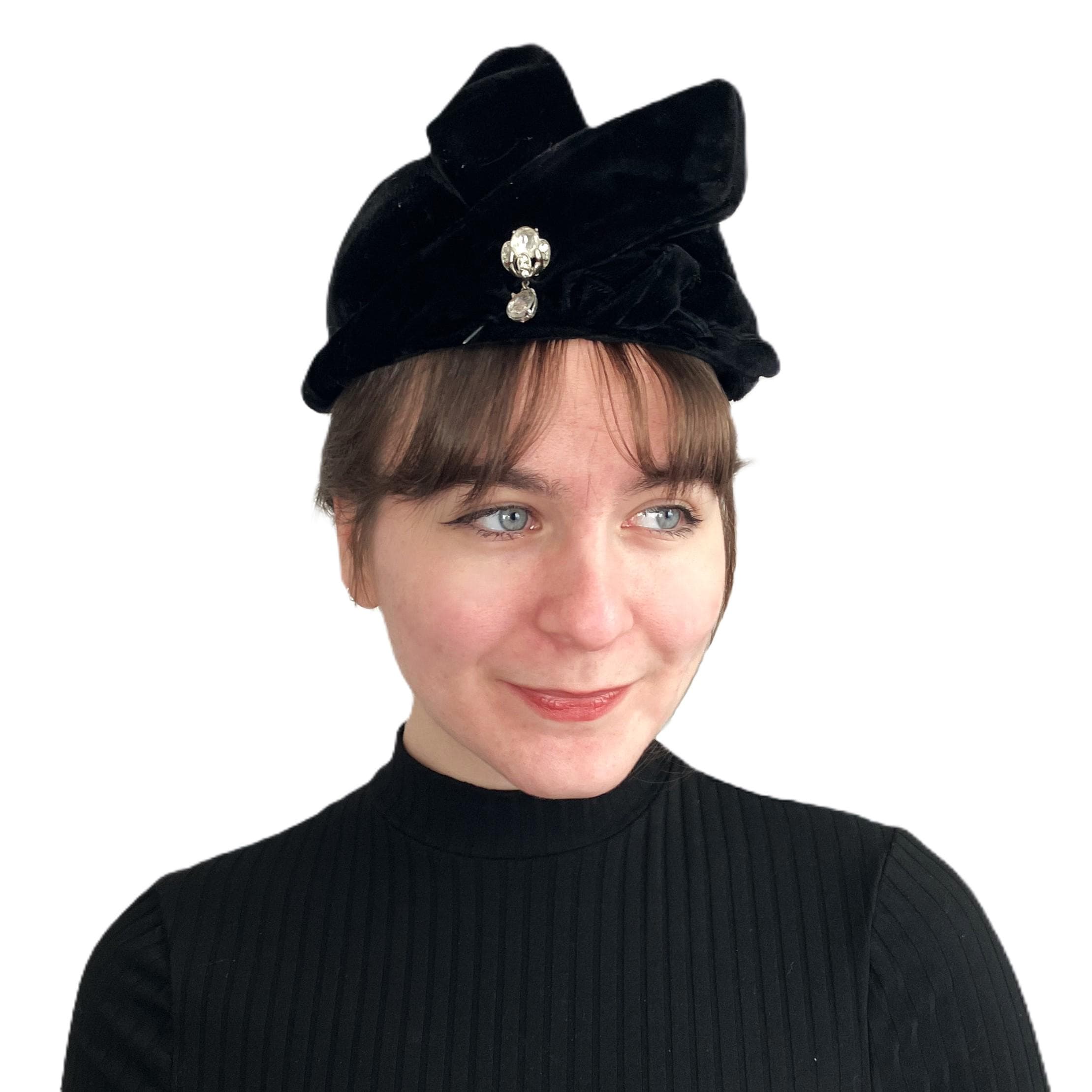 ELEGANT 1950s\' BLACK VELOUR BEADED FELT COCKTAIL HAT Formal Hat: Early 1960s Gold Sequins and Black Velvet With  main image 3