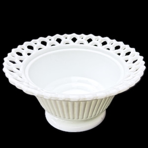 Vintage Lace Edge Milk Glass Pedestal Planter | Ribbed Footed Vase | 7 Inch Diameter