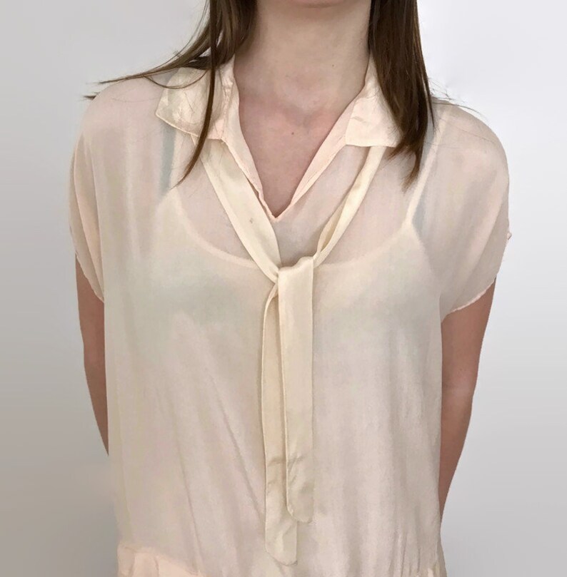 Antique 1920/'s Champagne Pink Silk Dress