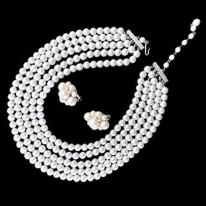 Vintage White Bead Jewelry Set | Mid Century Choker Necklace Earrings