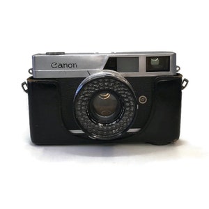 Canon Canonet 35mm Rangefinder | 45mm f/1.9 Lens | 1960s Film Camera | Original Case | Japanese Made