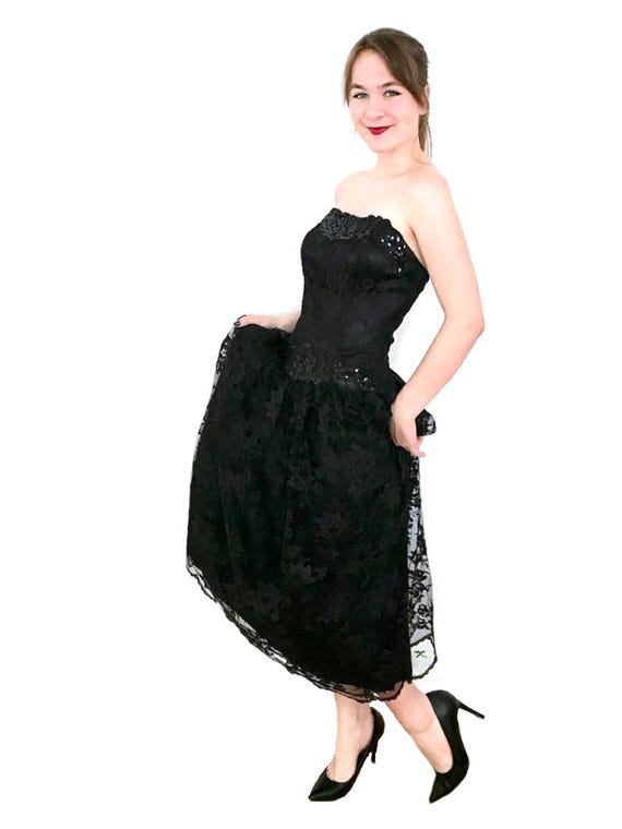 Vintage 1990s Jessica McClintock Dress | Black Lace Strapless | Sequin Bow Gown Vintage 1990s Jessica McClintock Dress | Black Lace Strapless | Sequin Bow Gown