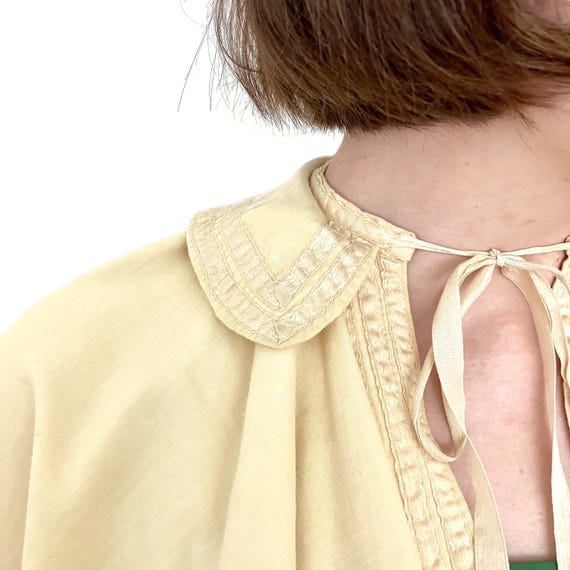 Antique Victorian Capelet | 1800s Silk Ribbon Trim | Cream Cotton
