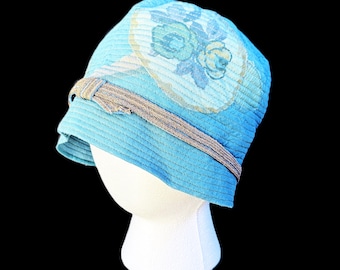 Antique 1920s Turquoise Floral Applique Cloche | Bronze Stitching | Jazz Age Flapper Hat | Handmade Millinery
