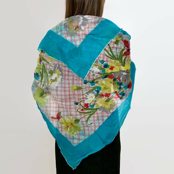 Vintage Turquoise and Red Lattice Silk Scarf - image 2