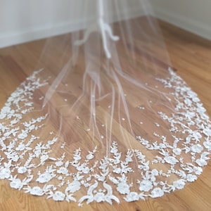 Cathedral Floral Veil | Cathedral Veil | Lace Veil | Wedding Veil | Modern Veil | Chapel Veil | Romantic Veil | Elegant Veil