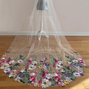 Floral Lace Veil, Soft Veil with Bright Flowers, Embroidered Floral Veil, Blush Floral White Wedding Veil, Chapel Veil