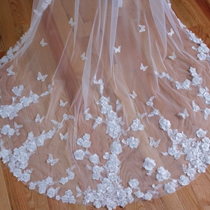 3D Floral Lace Bridal Veil: Two Tier Wedding Veil with Blusher