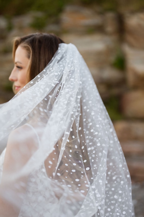 Pearl Wedding Veil, Ivory Bridal Veil, Polka Dot Veil, Tulleveil