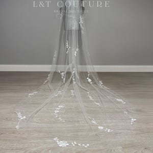 scattered lace veil chapel length veil cathedral veil floral veil soft off white veil ivory veil floral lace veil