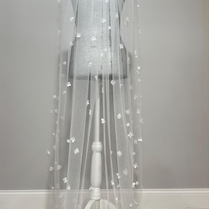 floral elegant veil one tier chapel veil with lace and 3D flowers