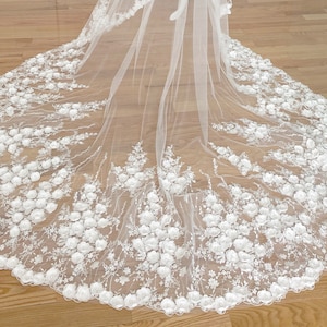 Mantilla Floral Veil | Cathedral Floral Veil | Lace Veil | Floral 3D Wedding Veil | Veil with Large Flowers | White Veil | Off White Veil
