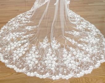 Mantilla Floral Veil | Cathedral Floral Veil | Lace Veil | Floral 3D Wedding Veil | Veil with Large Flowers | White Veil | Off White Veil