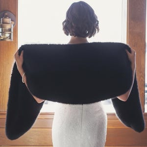 Ivory off white faux fur bridal shawl luxury wedding wrap soft bridal stole winter wedding cover up elegant bride accessories image 10