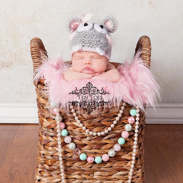 Crochet Hippo Newborn  Photo Prop/Newborn Photography Prop/Baby Shower Gift/Infant Halloween Costume/Crochet Hippo Hat/Cake Smash Prop