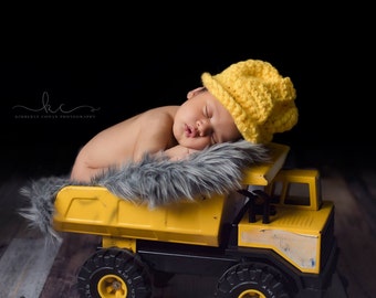 Crochet Construction Hat/Cake Smash Photo Prop/Newborn Photography Prop/Baby Shower Gift/Infant Halloween Costume/Lineman/Hard Hat/Workwear