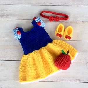 Crochet Snow White Set Photography Prop/Newborn Photo Prop/Infant Halloween Costume/Baby Shower Gift/Baby Girl Dress/Snow White Photo Prop