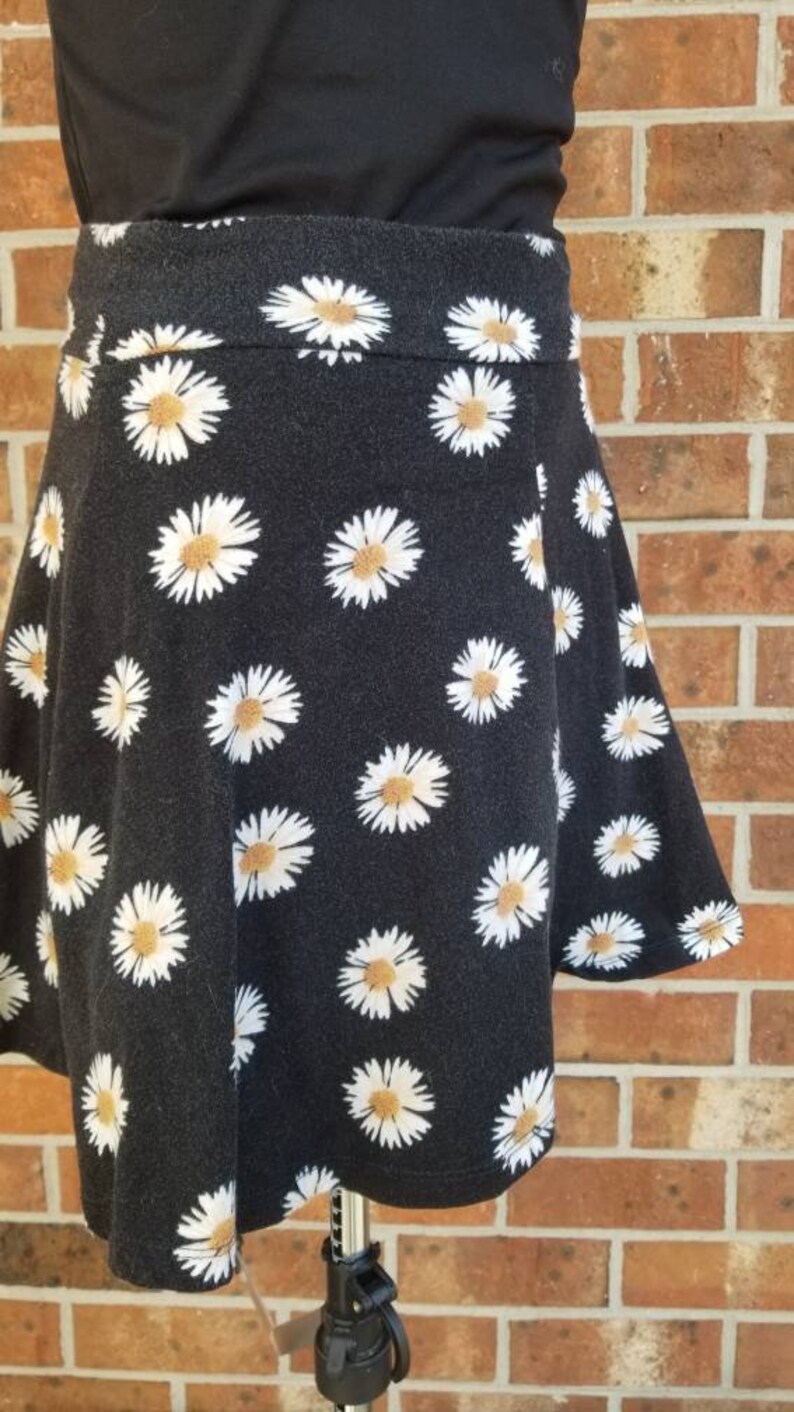 90s Flower Mini Skirt