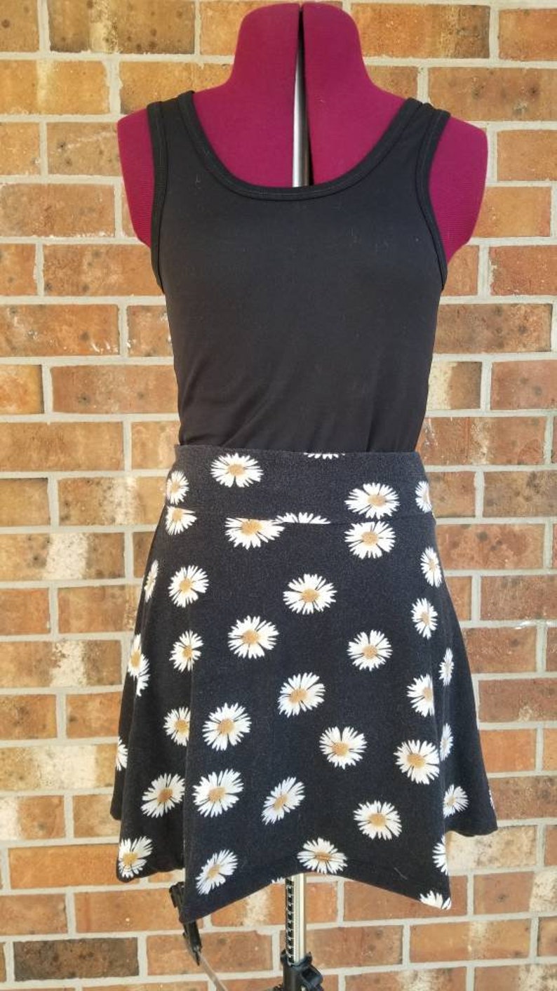 90s Flower Mini Skirt