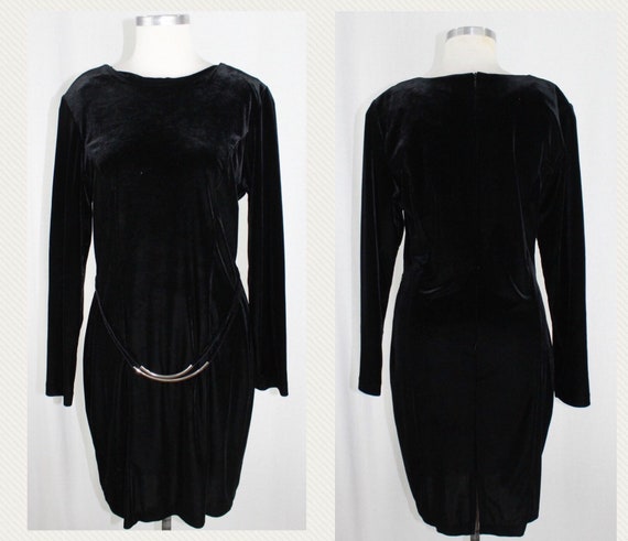 black dress with silver belt