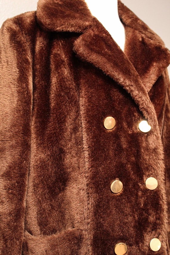 FKVintage 1970s Faux Fur Coat - image 2