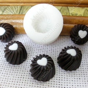 Candy Jelly Heart Silicone Mold, D=17mm, Candy Jelly Mould, For Epoxy Resin, Candy Mold, Food Chocolate Mold, Fondant Cake Mold, Pendant M37