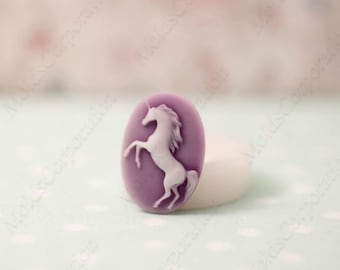 Silikonform Einhorn Oval, 25 x 18 mm, für Polymer-Clay, für Epoxidharz, Lebensmittelqualität, Einhorn Cameo, DIY М9/33