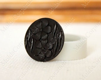 Flowers Round Silicone Mold, For Polymer Clay, 27mm, Food-Grade Silicone, Pendant, For Epoxy Resin, Soap, Fondant, Wax, Candy Mould, МС8/3