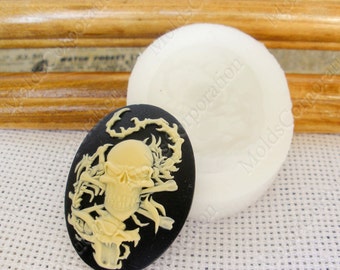Scull cameo mold, Pendant silicone mold, Cabochon mold, Epoxy Resin mold, Polymer clay mold,  Food safe mold, Chocolate candy mold, DIY mold