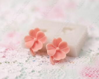 2 clover flowers silicone mould, mold for polymer clay and food, food-grade silicone, M306 (1)