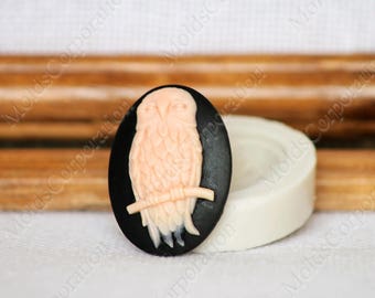 Cameo Mold Owl, Silicone Mould, Flexible, Polymer Clay, Food Safe Molds, Resin Molds, Soap, Fondant, Wax, Pendant Mold M8/40*