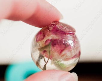 Sphere mold, Ball mold, Orb mold 28mm, Silicone mold, Pendant moulds, For epoxy resin, Jewelry mold, transparent clear mold MP60 (4.95/8.00)