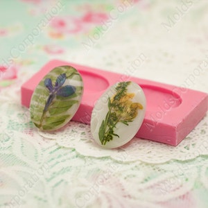 2 Faceted Cabochon Silicone Mould, Oval Mould, Cabochon Mould, For Epoxy Resin, Jewelry Mold, Food-Grade Silicone, Transparent Clear, ML9/1
