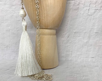 Long Silky White Tassel Necklace, Handmade Creamy Shell Pearl Pendant, Ivory Boho Style Jewelry, Dainty Mother of Pearl, Unique Gift for Her