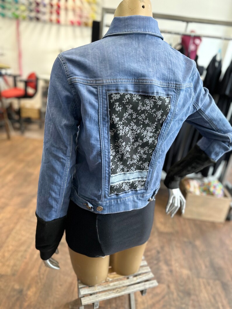 Jacket jeans MÉDIUM, upcycling image 5