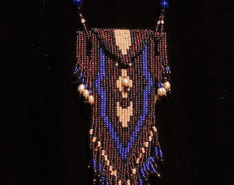 Monedero de amuleto Art Deco de perlas de lapislázuli y agua dulce