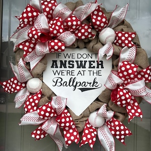 Ballfield Burlap Wreath: Baseball or Softball Team Colors