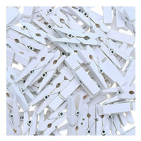 Mini Clothespins / Small Wooden Clothes Pins / Tiny Clothespegs / Little  Clothes Pegs (15pcs / 25mm or 1 inch) Embellishment Decoration F302