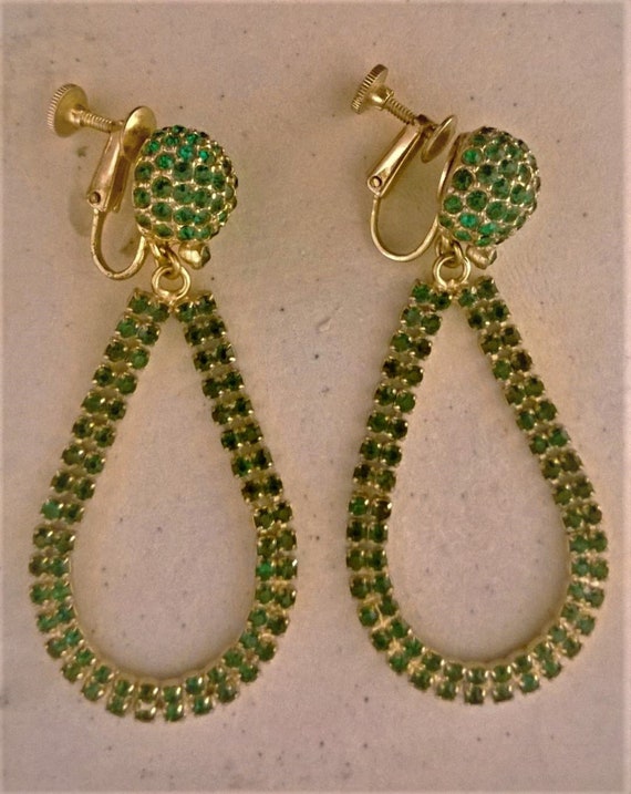 Stunning Vintage Les Bernard Green Rhinestone Dang