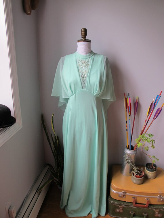 1960s Vintage Mint Cape Wedding Dress