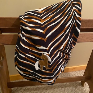 Fleece saddle cover