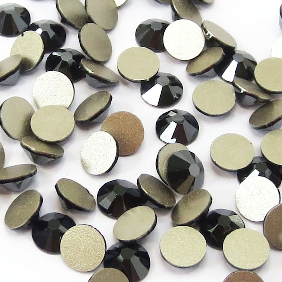 Jet Hematite (280 HEM) Swarovski 2088 XIRIUS 16ss Crystal Flatback