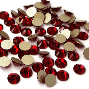 Siam (208) Swarovski 2058 Crystal Flatbacks No-Hotfix Rhinestones ( ss5 , ss7 , ss9 ) Nail Art dark red ** No Tariffs to US