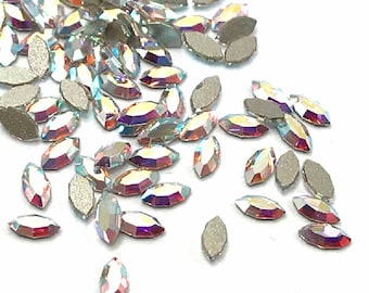 24 pcs - Swarovski 2200 Navette Crystal Flatbacks No-Hotfix 4 x 2 mm Strass nail art Crystal AB (001 AB) * Pas de tarifs vers les États-Unis